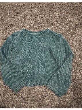 Cropped Cable Knit Crewneck Sweater in Teal